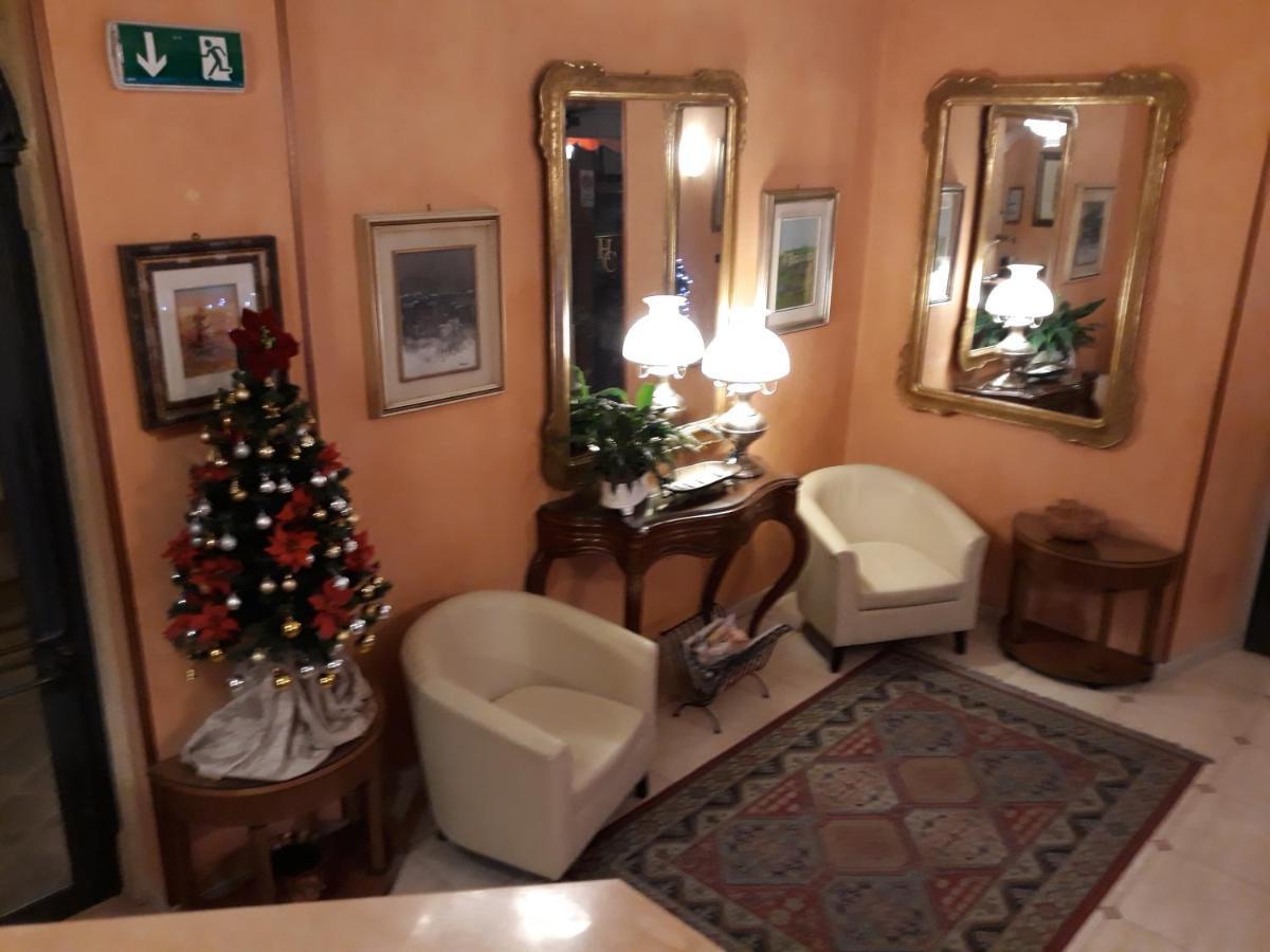 Hotel Cavour Verona Bagian luar foto