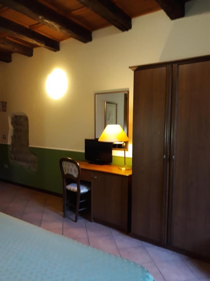 Hotel Cavour Verona Bagian luar foto