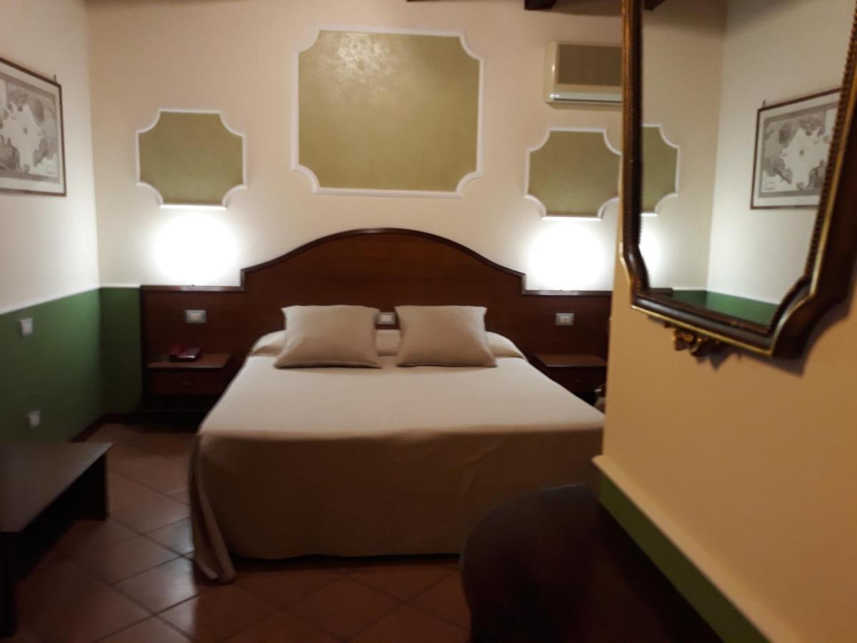 Hotel Cavour Verona Bagian luar foto
