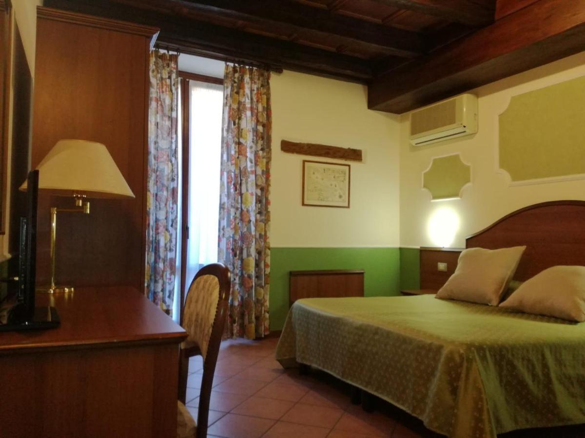 Hotel Cavour Verona Bagian luar foto