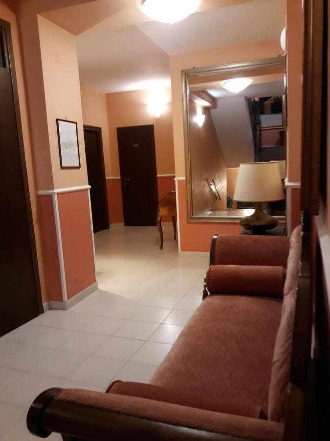 Hotel Cavour Verona Bagian luar foto