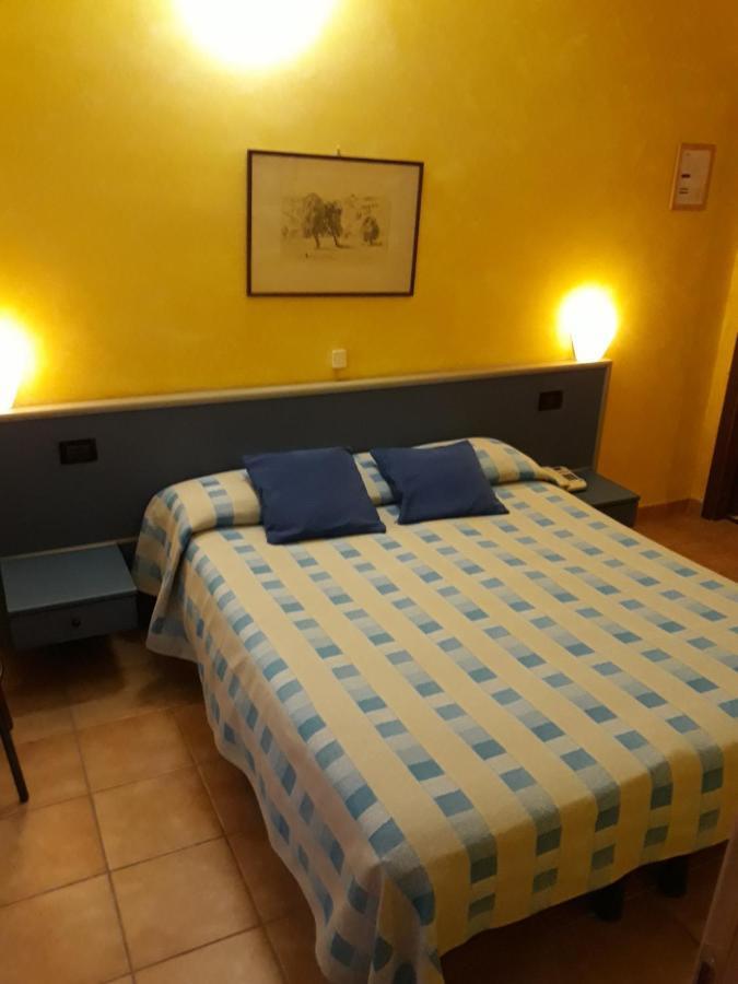 Hotel Cavour Verona Bagian luar foto