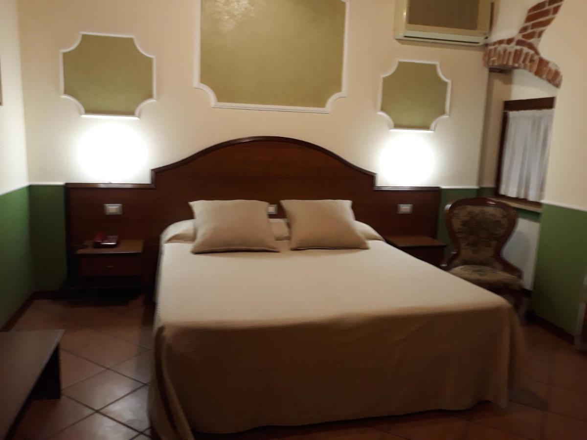 Hotel Cavour Verona Bagian luar foto