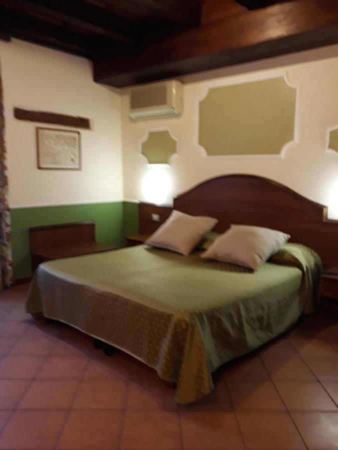 Hotel Cavour Verona Bagian luar foto